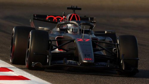 Doblete de Mercedes en la despedida; pelea entre Cadillac y Aston Martin por eludir el farolillo rojo