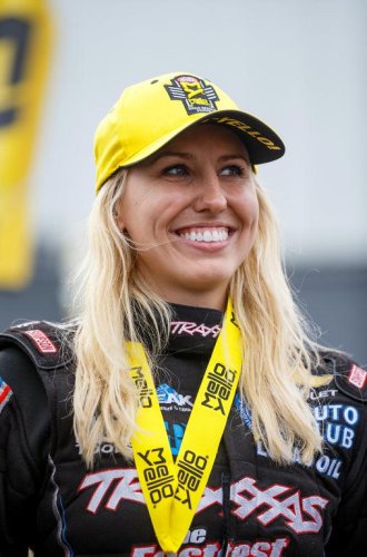 Fantastic photos of auto racing icons and sisters Courtney, Ashley and Brittany Force
