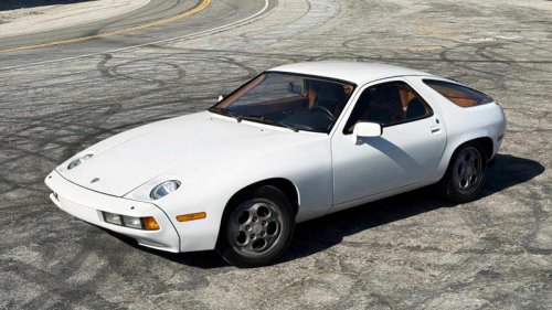 Porsche’s front-engine V8 that was meant to kill the 911