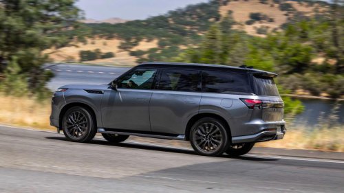 The unlikely Infiniti still outselling its closest Lexus rival