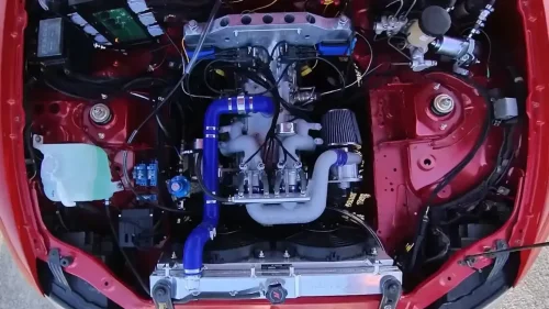 El día que el innovador y compacto motor Innengine fue probado en un Mazda MX-5