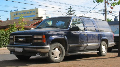 9 older cars that refuse to wear out