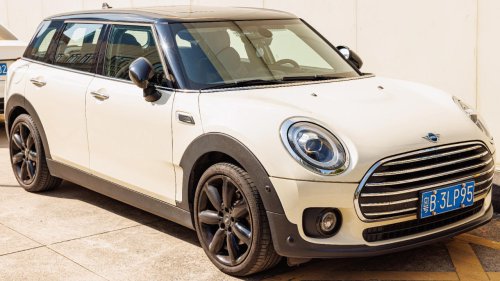 9 cars owners are quietly trading in early