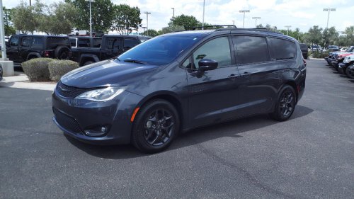 10 cars mechanics say they would never park in their garage