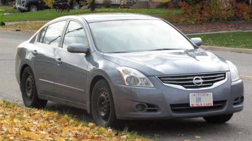 10 cars mechanics say they would never park in their garage