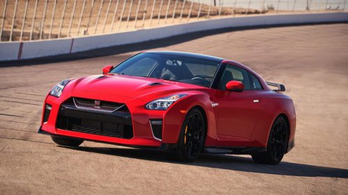Here's how much a 2020 Nissan GT-R has depreciated in 6 years