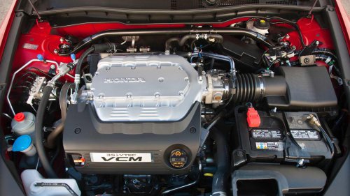 The VTEC V6 era is nearly extinct, but it's not gone yet
