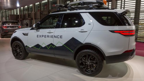 10 cars mechanics say they would never park in their garage