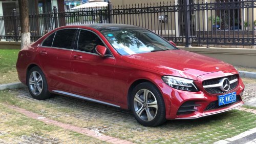 9 cars owners are quietly trading in early