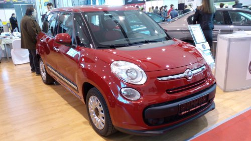 10 cars mechanics say they would never park in their garage