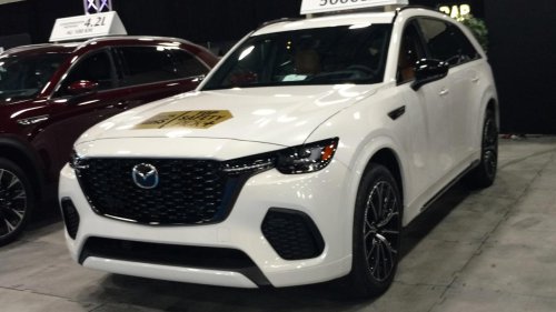 9 cars owners are quietly trading in early