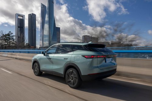 Lo último de Omoda es un seductor SUV familiar que no quieren ver los Ford Kuga y Toyota RAV4