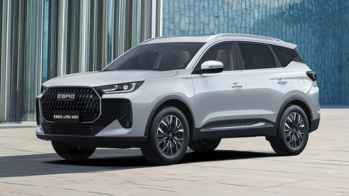 MG, Renault, Ebro inicia la producción del nuevo S700 HEV, el SUV híbrido con el que no contaban MG y Renault
