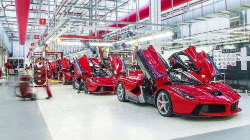 Ferrari, Con pedidos casi agotados hasta 2027, Ferrari reparte premio: bonificaciones de hasta 15.000 € para sus empleados