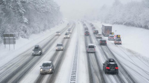 Here's how snow mode changes driving dynamics to keep you out of ditches