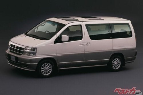 高級ミニバンでも日産らしさ全開だったなぁ…… 初代エルグランドは何がスゴかったのか?