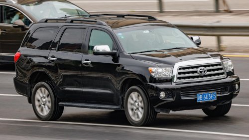 10 SUVs that handle high mileage better than expected