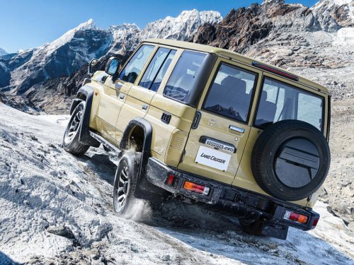 「カクカクした車」が再評価されている。その理由と旧車・現行車を紹介