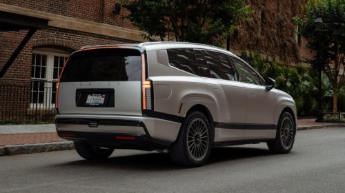 How the 2027 Toyota Highlander stacks up against its three-row EV competition