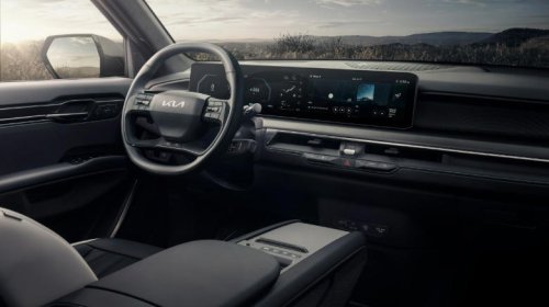 How the 2027 Toyota Highlander stacks up against its three-row EV competition