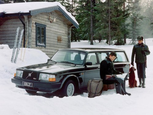 「カクカクした車」が再評価されている。その理由と旧車・現行車を紹介