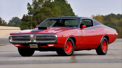 The last great Mopar muscle car before the malaise era killed everything is now a big block bargain