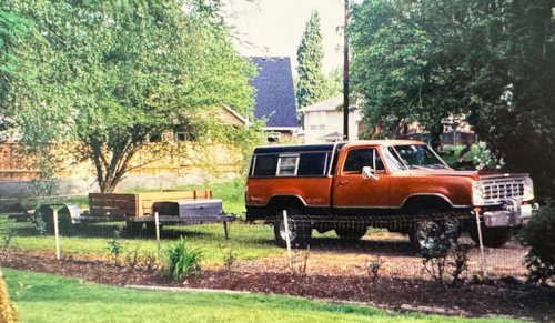 Original owner: Big-block ’75 Dodge 4×4 packs two tons of golden memories