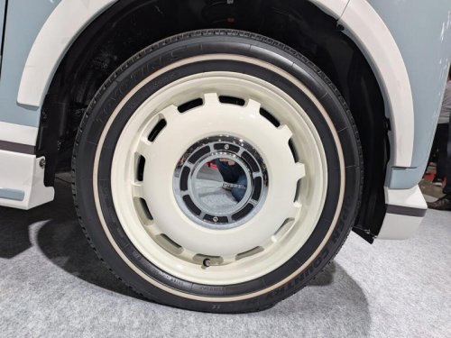 ダイハツ「ムーヴ」がイメチェン!「クロメキ」は新たな裏ムーヴ?