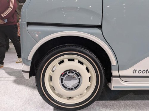 ダイハツ「ムーヴ」がイメチェン!「クロメキ」は新たな裏ムーヴ?