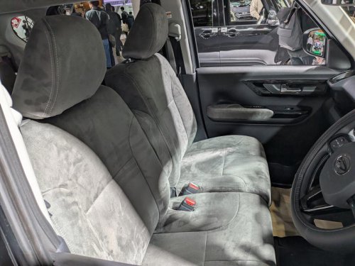 ダイハツ「ムーヴ」がイメチェン!「クロメキ」は新たな裏ムーヴ?