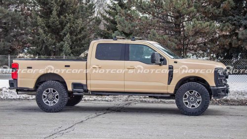 Ford F-350 spy shots reveal 37 inch tire Super Duty prototype