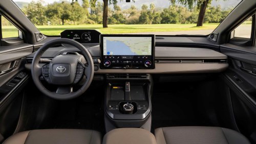 Which Toyota wagon is best: BZ Woodland or Crown Signia?