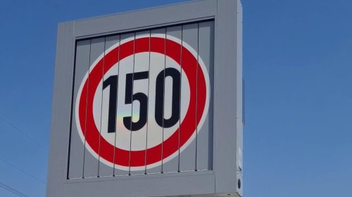 La DGT habla de límites, República Checa de 150 km/h: dos formas de entender la seguridad en autopista