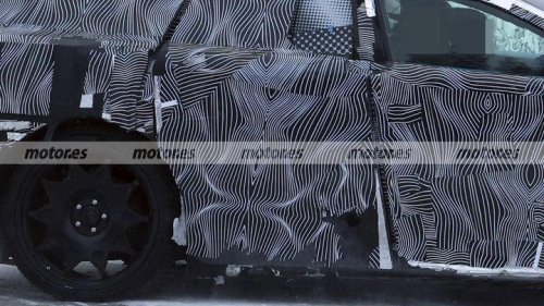 Ferrari | Estas nuevas fotos espía del Ferrari Luce revelan el detalle más sorprendente de este eléctrico de +1.000 CV