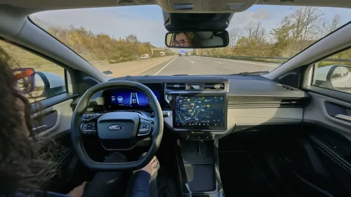 En Ford creen que hay nueva crisis de chips a la vista, con un culpable claro: "Vemos tensión en los precios"