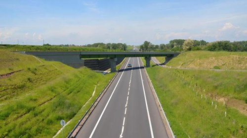 La DGT habla de límites, República Checa de 150 km/h: dos formas de entender la seguridad en autopista