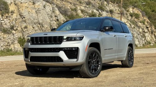 Jeep, Jeep Grand Cherokee, 2026 Jeep Grand Cherokee's 324-hp Hurricane turbo-four is powerful but a bit unrefined