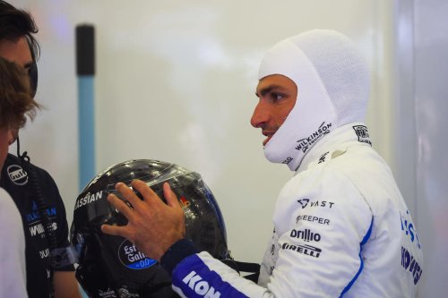 Carlos Sainz responde a Max Verstappen y Lewis Hamilton: “Tirar piedras a tu tejado no es muy astuto”