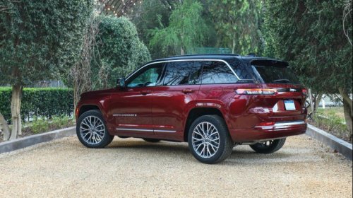 Jeep, Jeep Grand Cherokee, 2026 Jeep Grand Cherokee's 324-hp Hurricane turbo-four is powerful but a bit unrefined