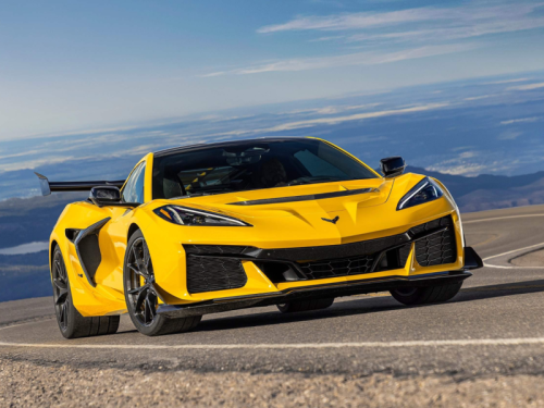Chevrolet Corvette ZR1 breaks McLaren Senna lap record in Virginia
