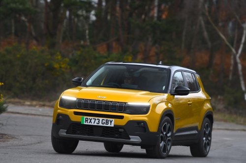 Los mejores SUV eléctricos pequeños para mantener a tu familia en movimiento