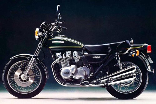 カワサキ「900SUPER4（Z1）」｜世界最速・戦国期に生まれ王座に君臨し続けた究極【KAWASAKI Z大全】