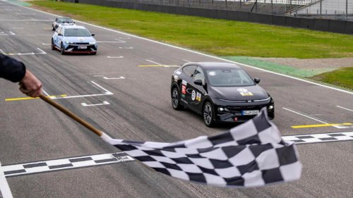 La carrera de resistencia donde corren eléctricos de calle: VW ID.3, Tesla Cybertruck, 3, KIA PV5, Porsche Taycan y BYD Seal, frente a frente