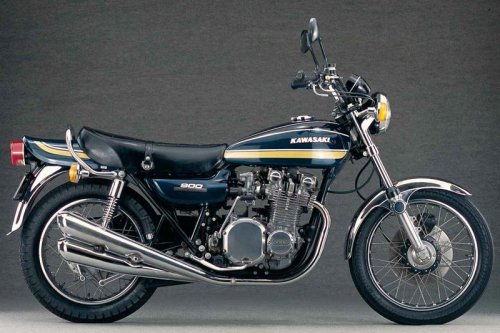 カワサキ「900SUPER4（Z1）」｜世界最速・戦国期に生まれ王座に君臨し続けた究極【KAWASAKI Z大全】