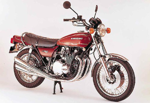 カワサキ「900SUPER4（Z1）」｜世界最速・戦国期に生まれ王座に君臨し続けた究極【KAWASAKI Z大全】