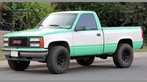 The 1988 GMC Sierra brought refinement into the pickup world
