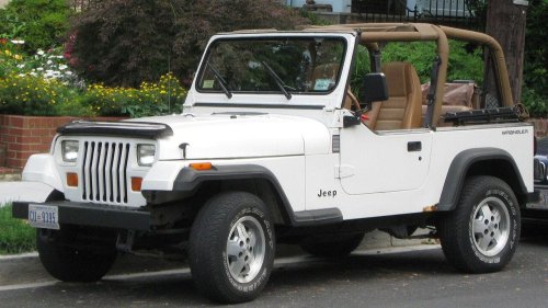 10 vehicles that proved simple engineering still mattered