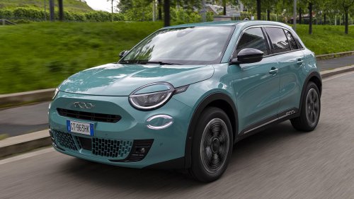 Fiat, El FIAT 500 híbrido funciona... y Stellantis ahora quiere que no se dispare