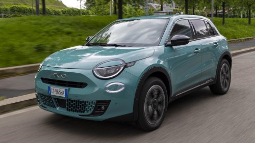 Fiat, El FIAT 500 híbrido funciona... y Stellantis ahora quiere que no se dispare
