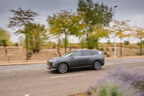 Prueba Hyundai Ioniq 9 Calligraphy: la nave espacial venida de Corea con ramalazos premium